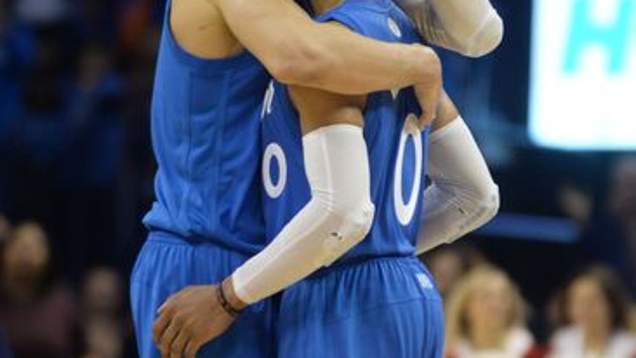 Thunder spoil Minnesota's Christmas debut